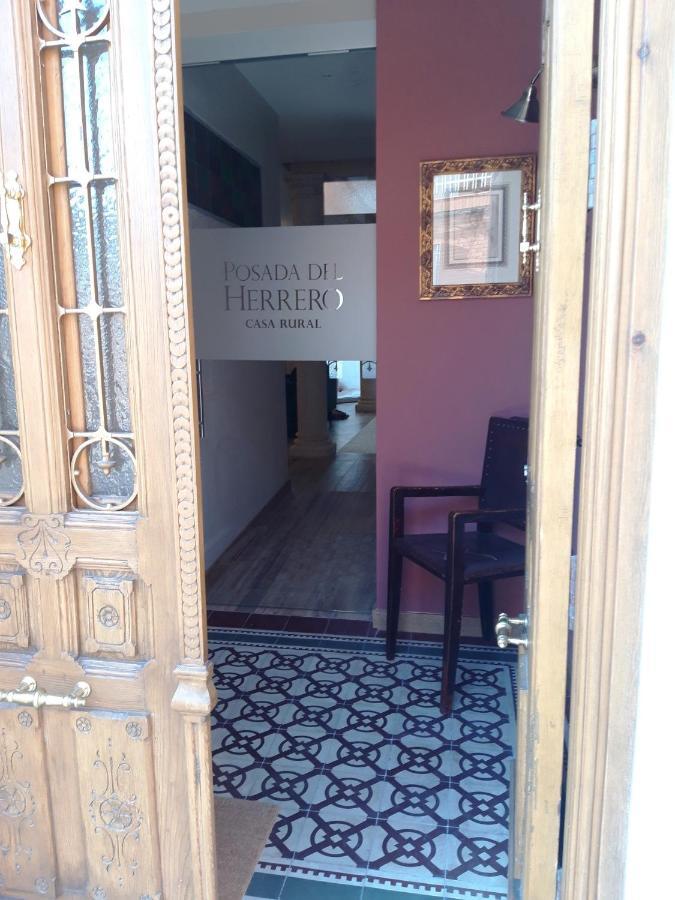 מדרידחוס Posada Del Herrero מראה חיצוני תמונה